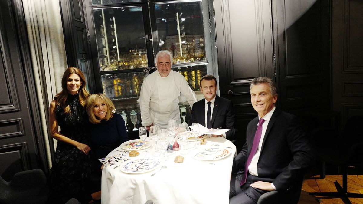 Michelin se rozhodl trestat, luxusní francouzské restaurace přišly o hvězdy